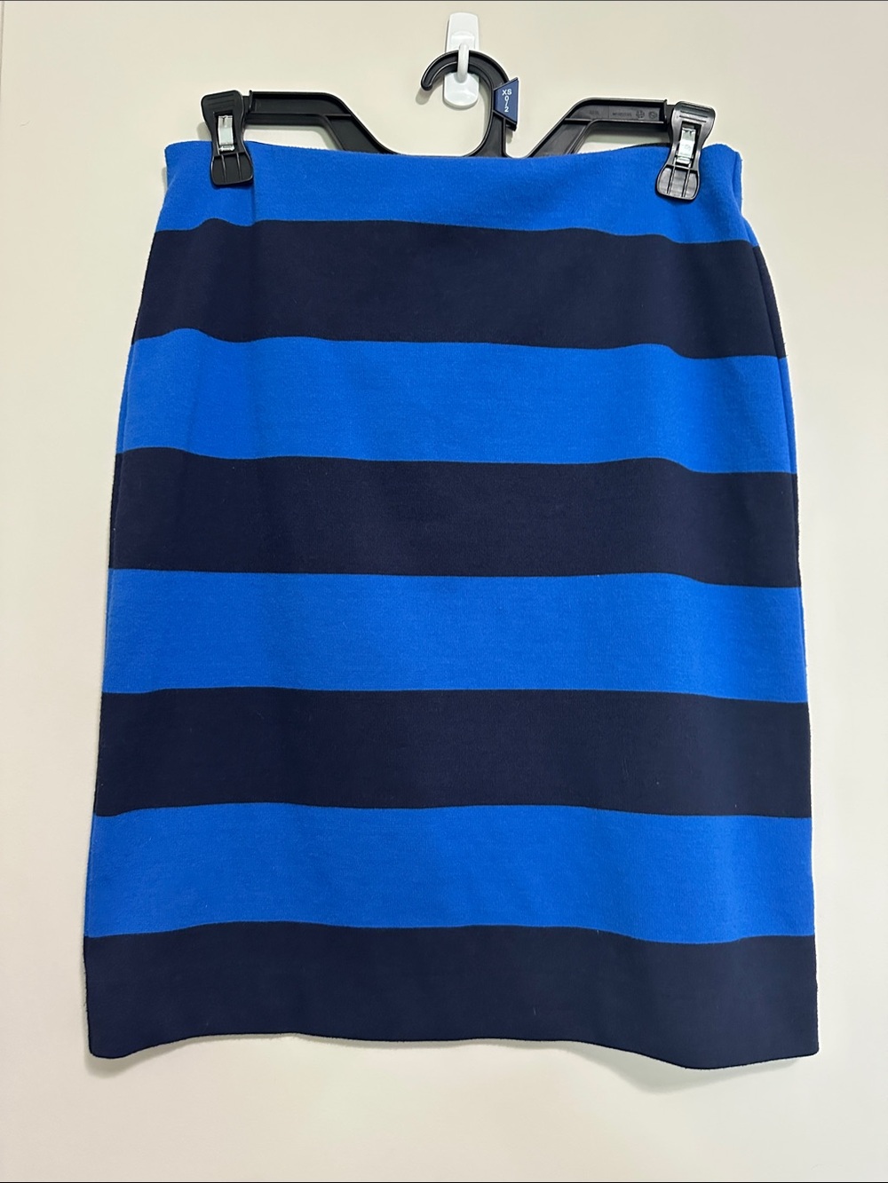 ROYAL Blue and NAVY Striped Women’s Knit Pencil Skirt w/ elastic waist sz XS/TP